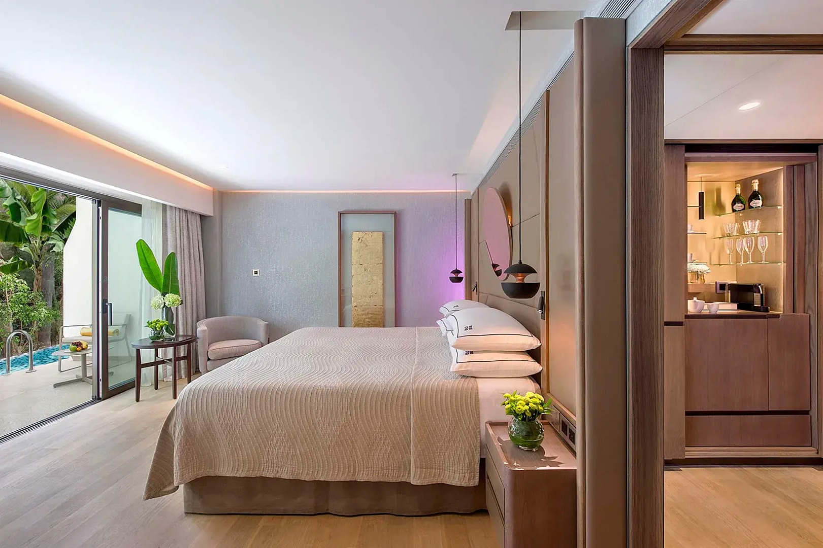 Отель Four Seasons 