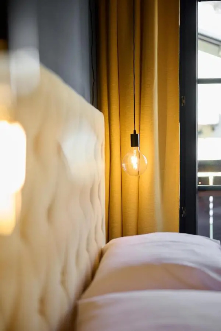 happYellow Boutique House