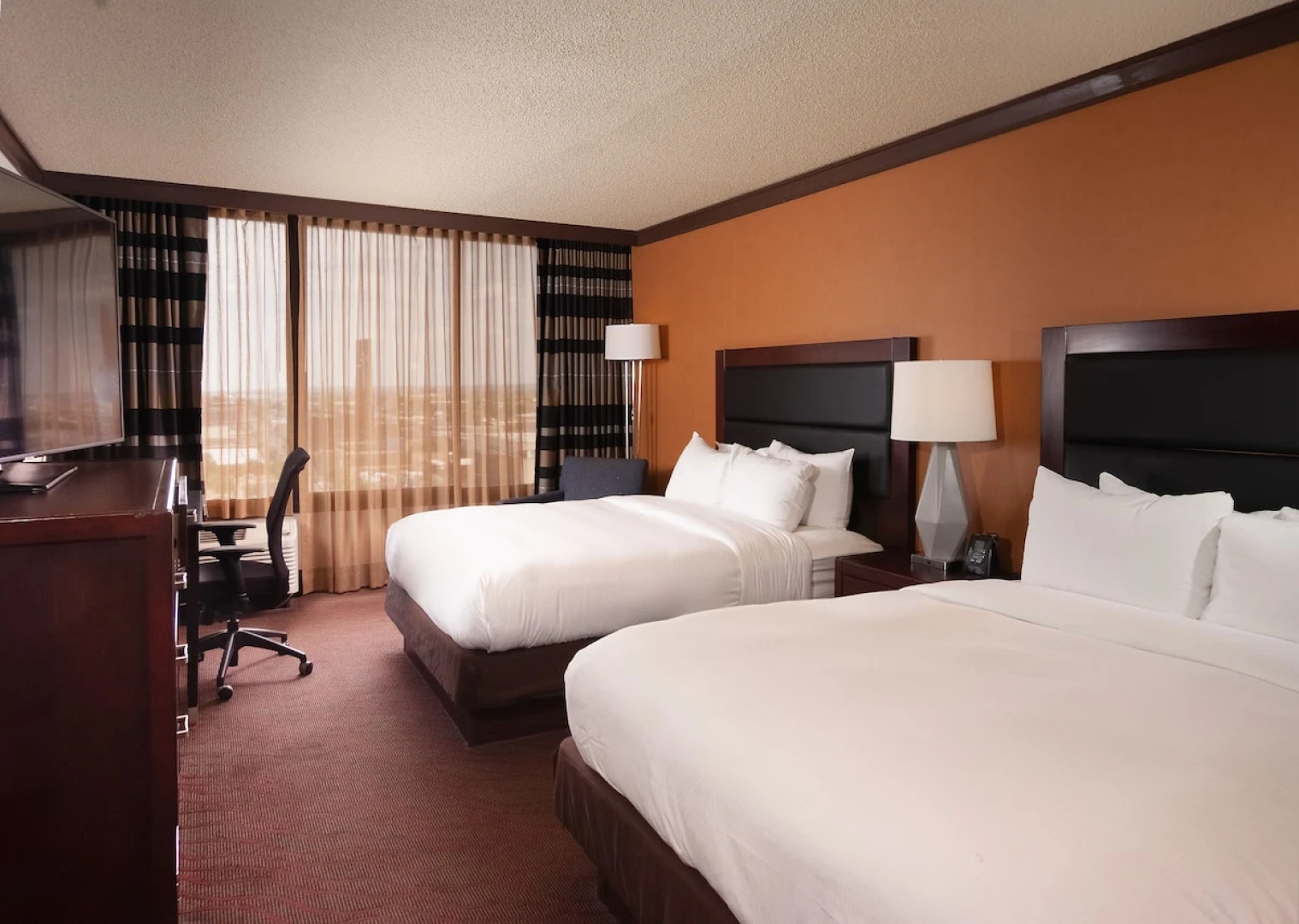 DoubleTree by Hilton Hotel Cleveland Downtown - Lakeside