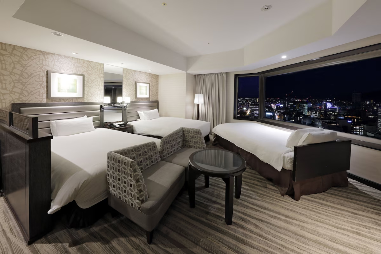 Отель JR Tower Nikko Sapporo