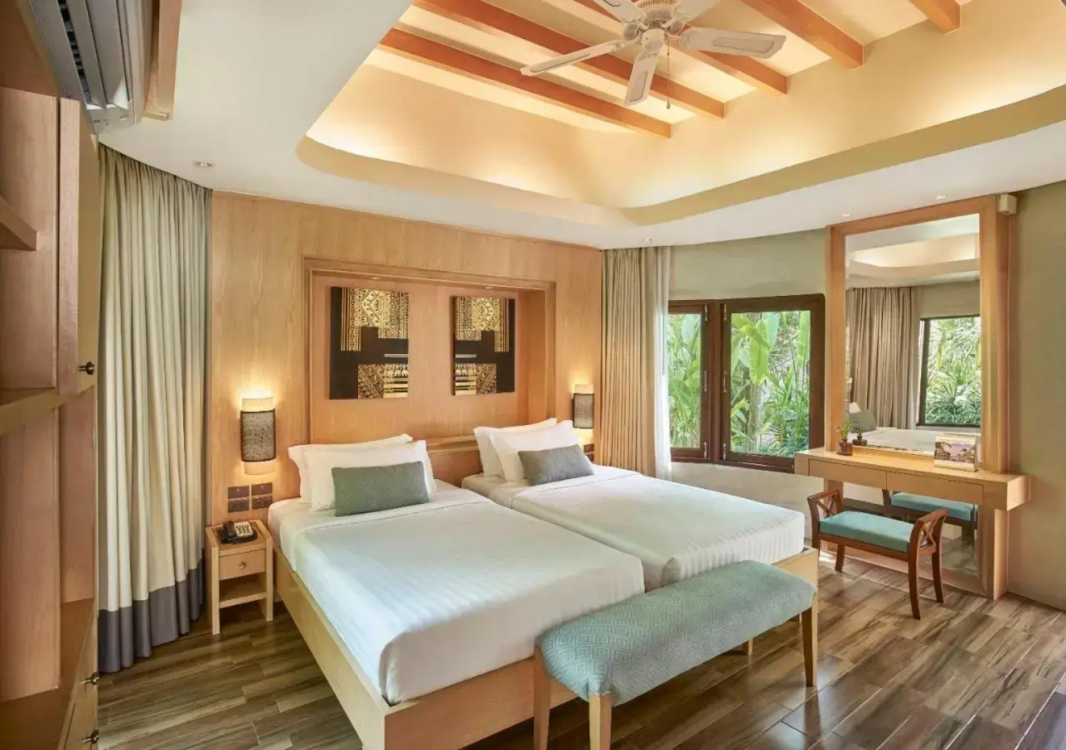 Sea Sand Sun Resort and Villas