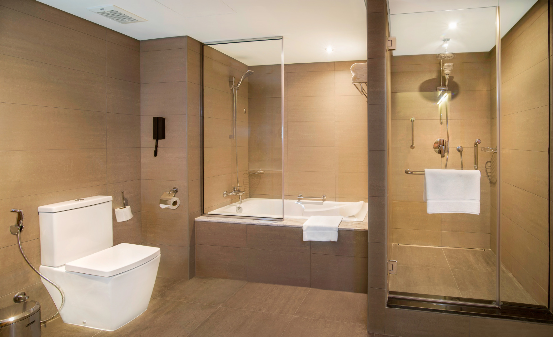 Отель Le Meridien Abu Dhabi