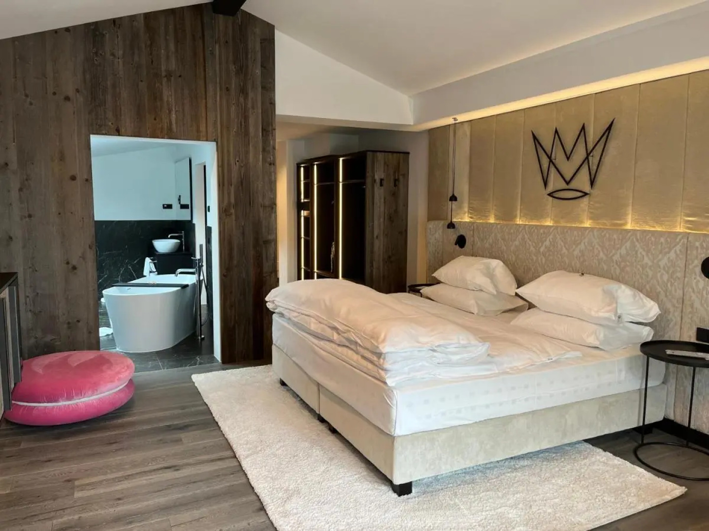 Hotel Laurin Small & Charming