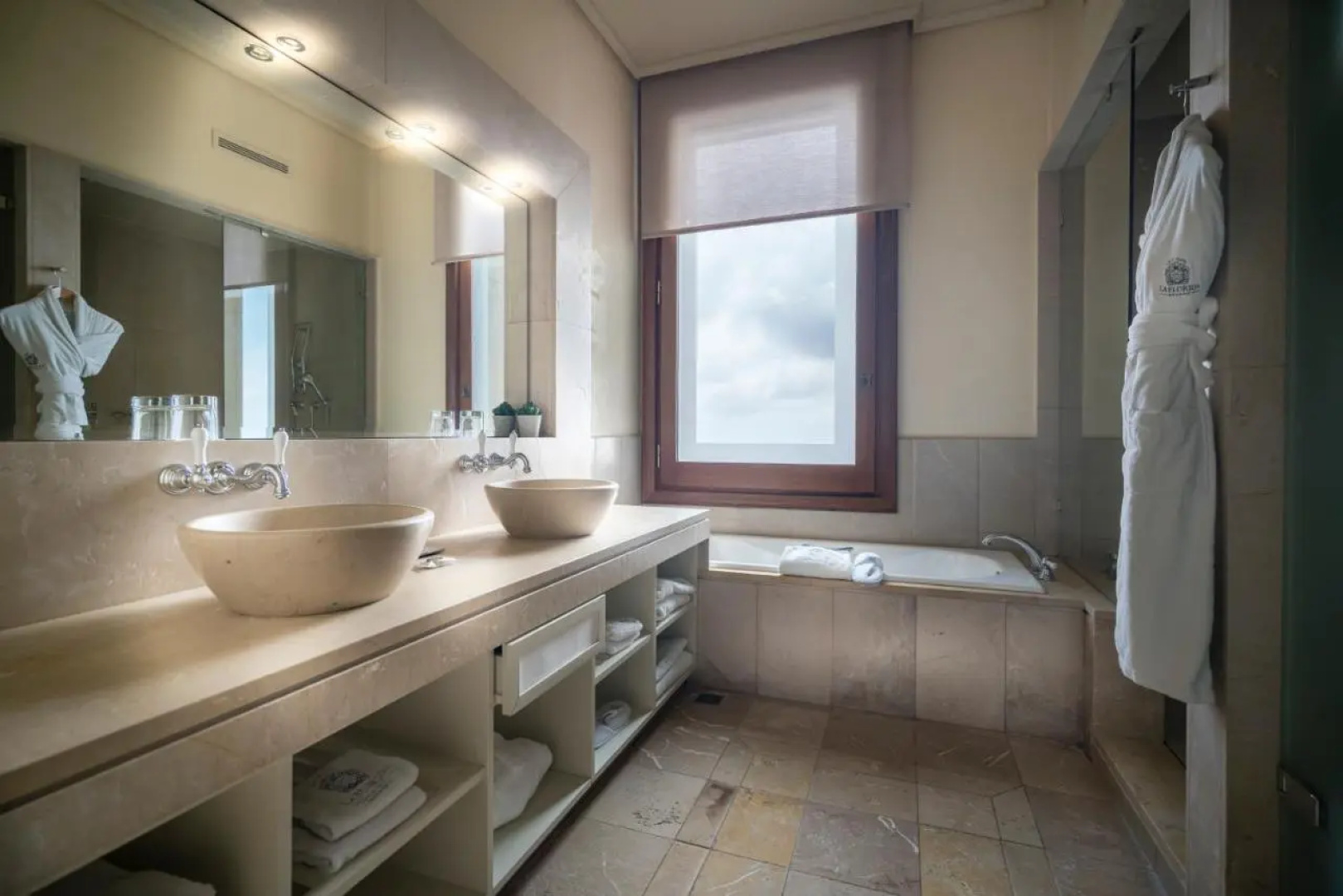 METT Barcelona GL – A Leading Hotel of the World