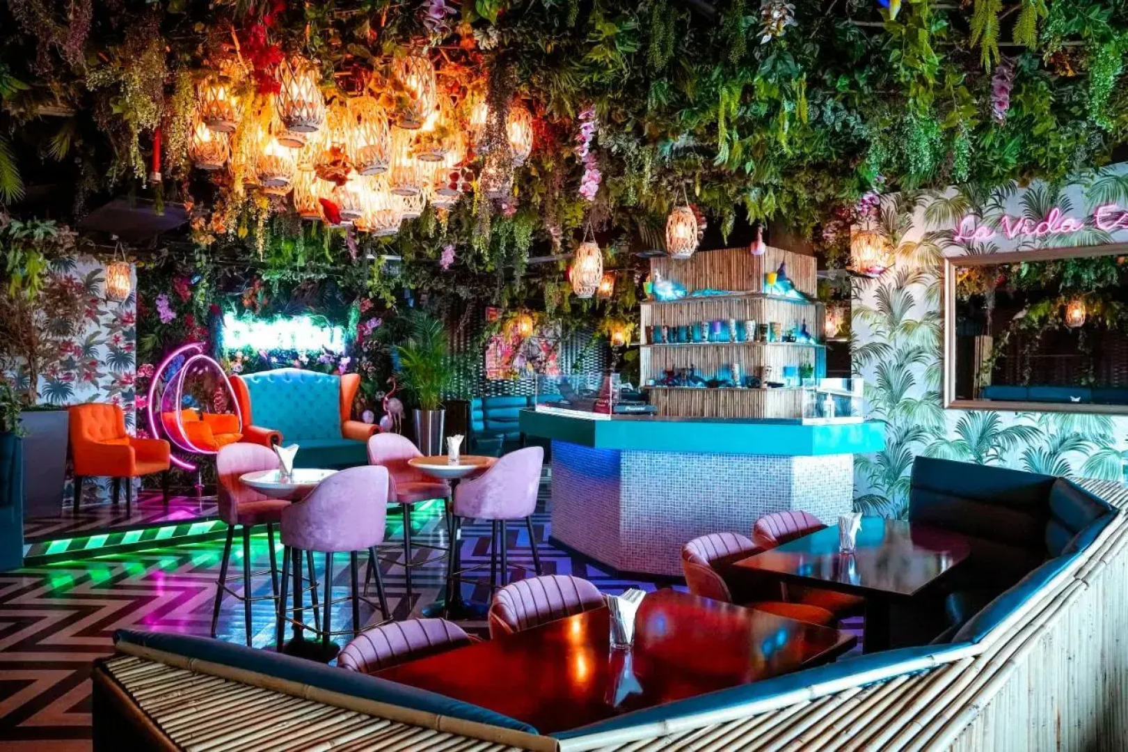 Cristal Hotel Abu Dhabi