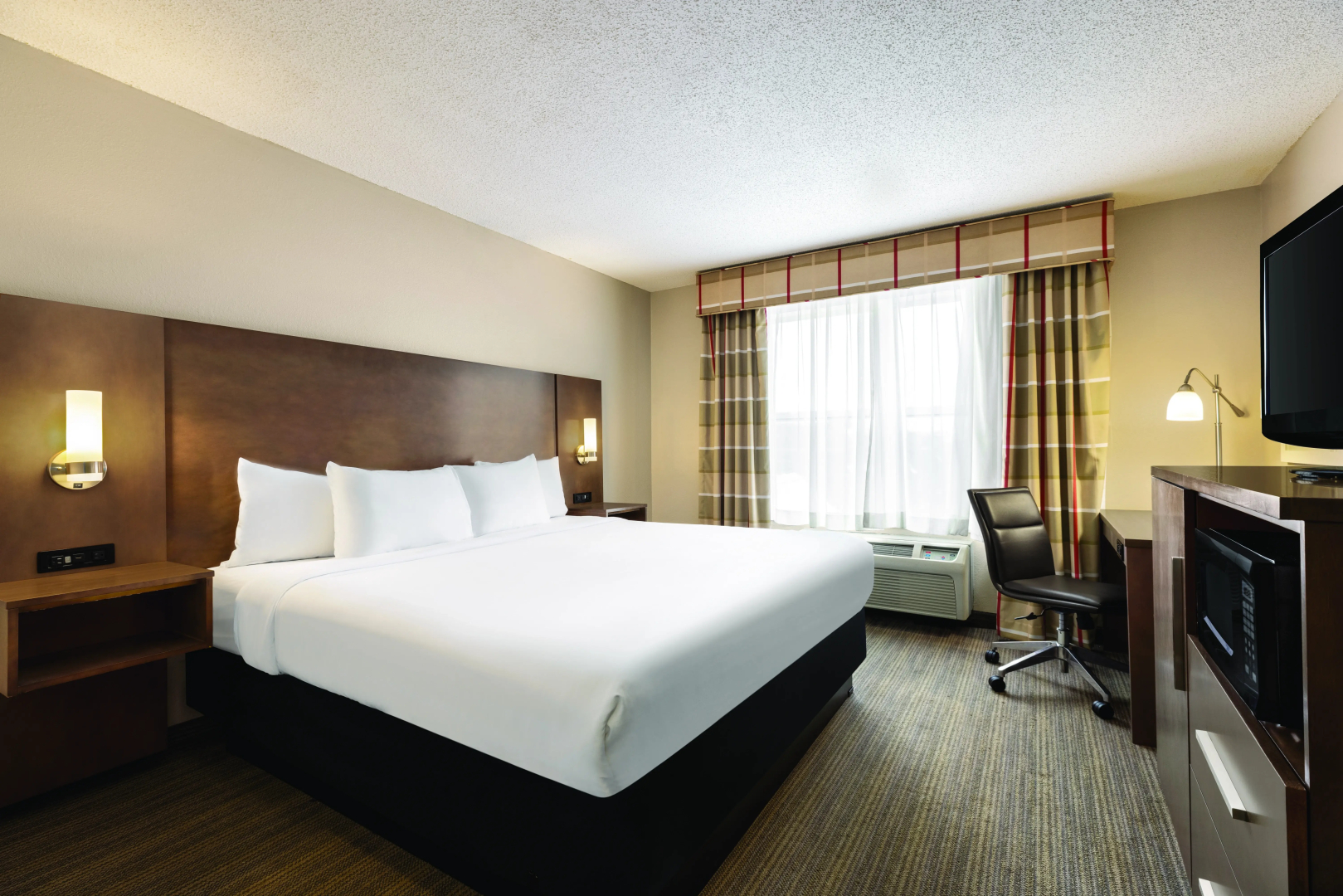 Country Inn & Suites by Radisson, Schaumburg, IL