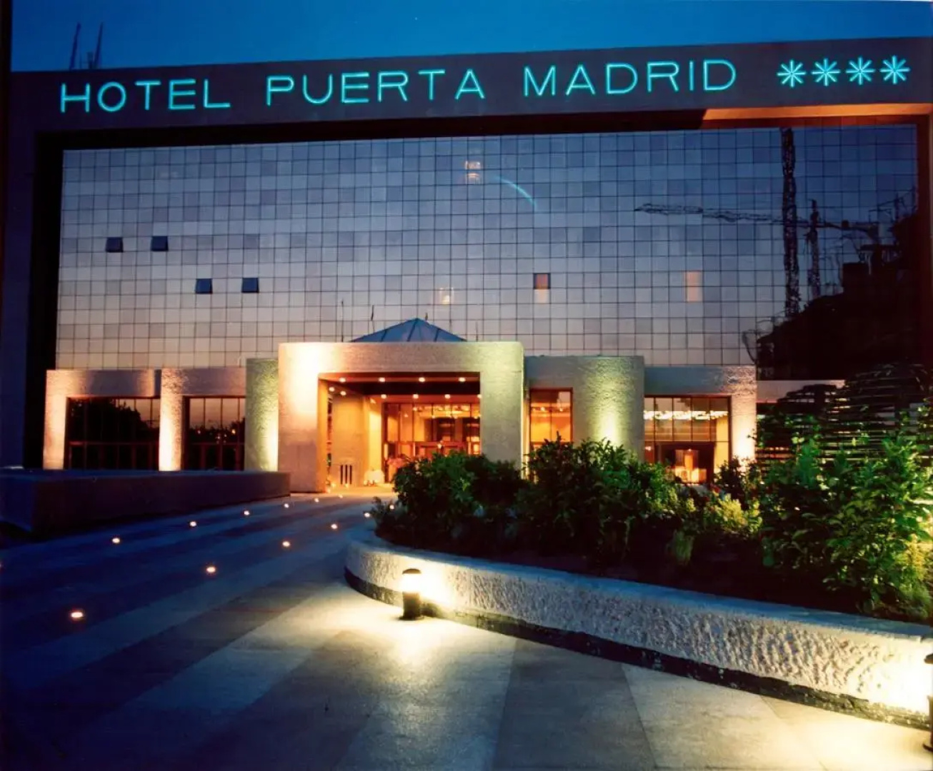 Отель Eurostars Puerta Madrid