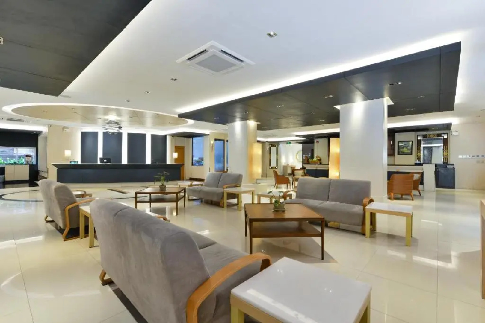 Royal View Resort