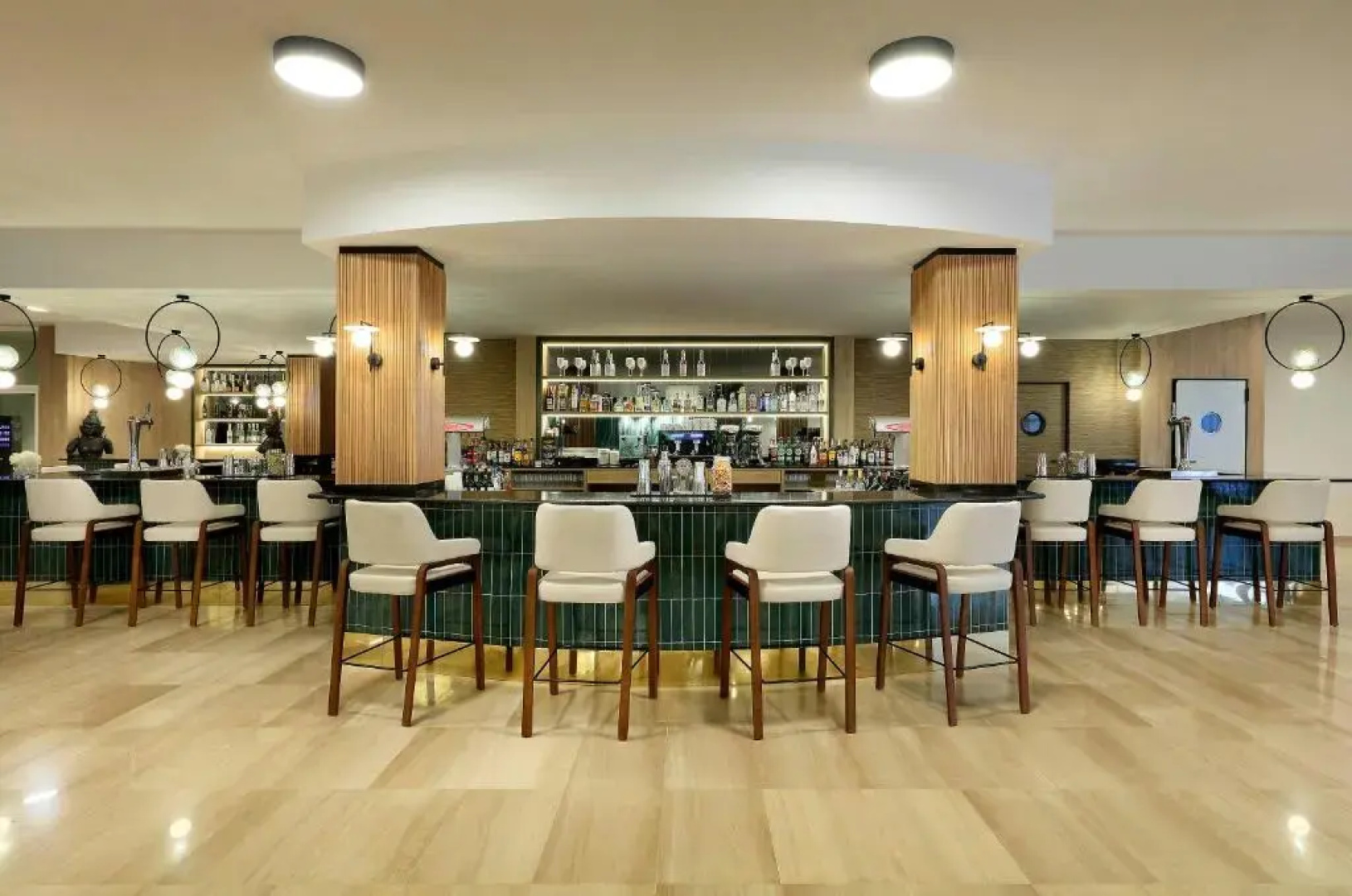 Отель Grand Palladium Palace Ibiza Resort & Spa