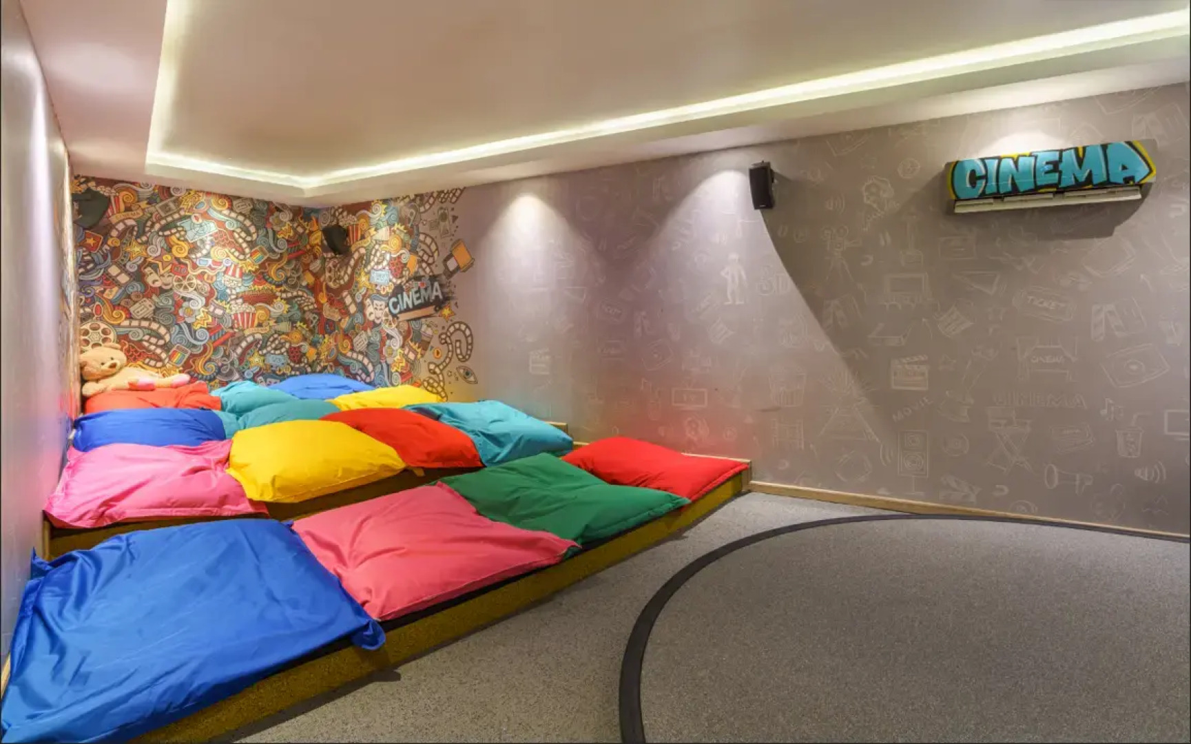 Rixos The Palm Hotel & Suites