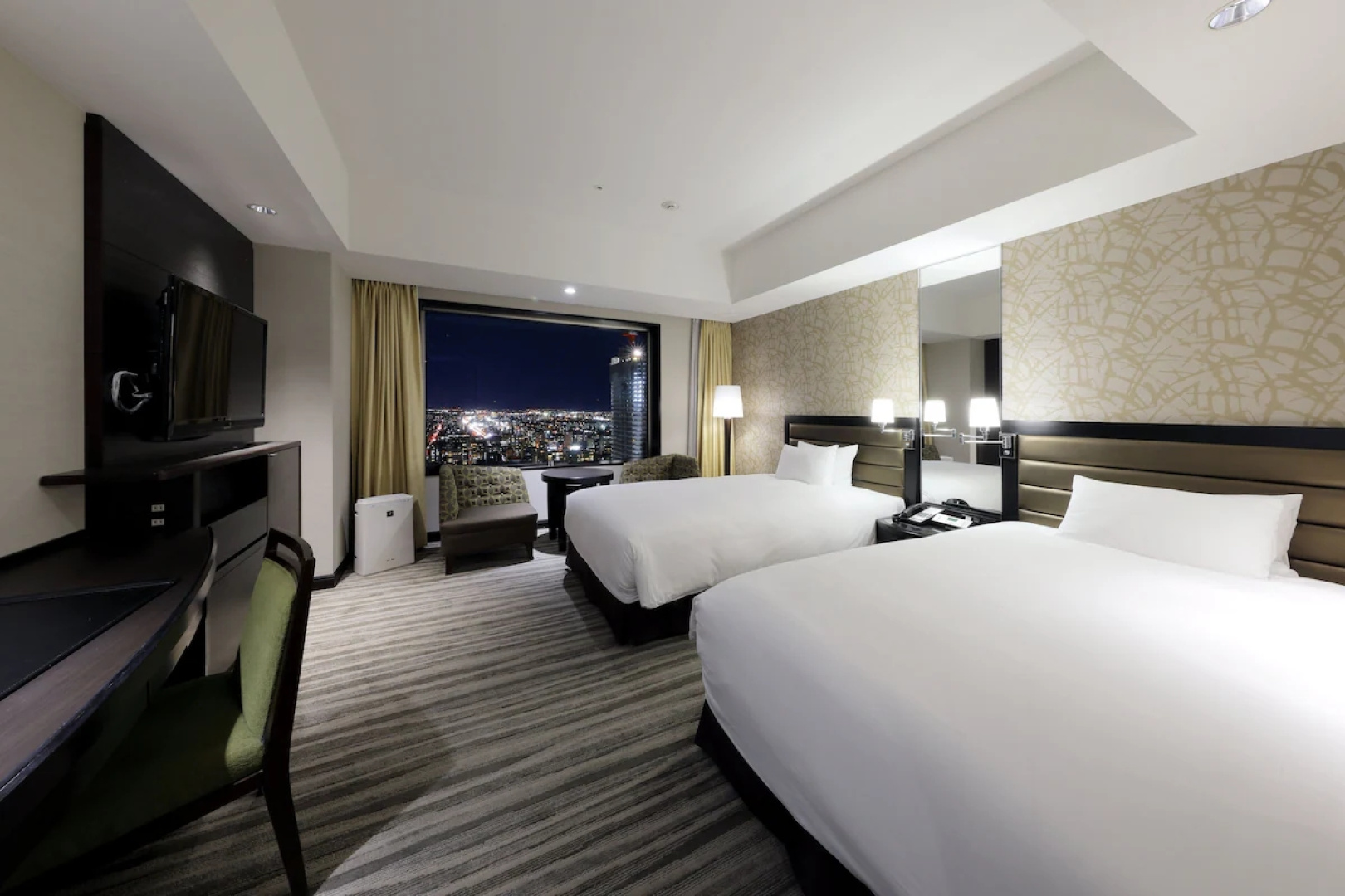 Отель JR Tower Nikko Sapporo