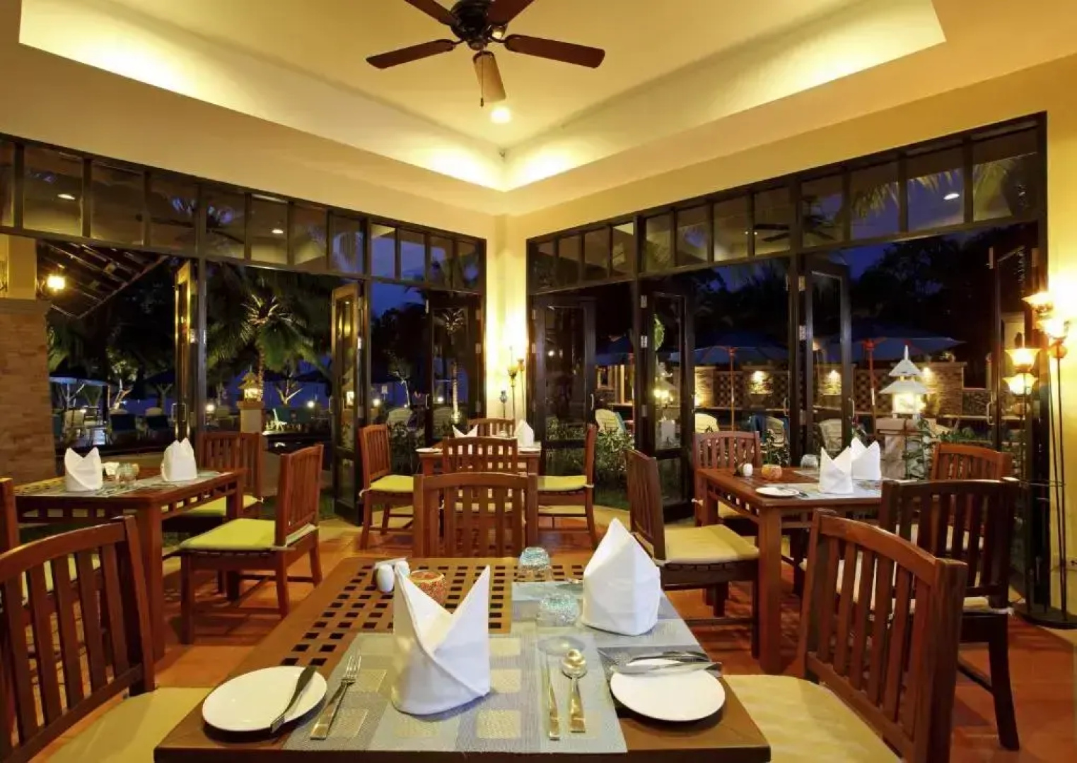 Seaview Resort Khao Lak