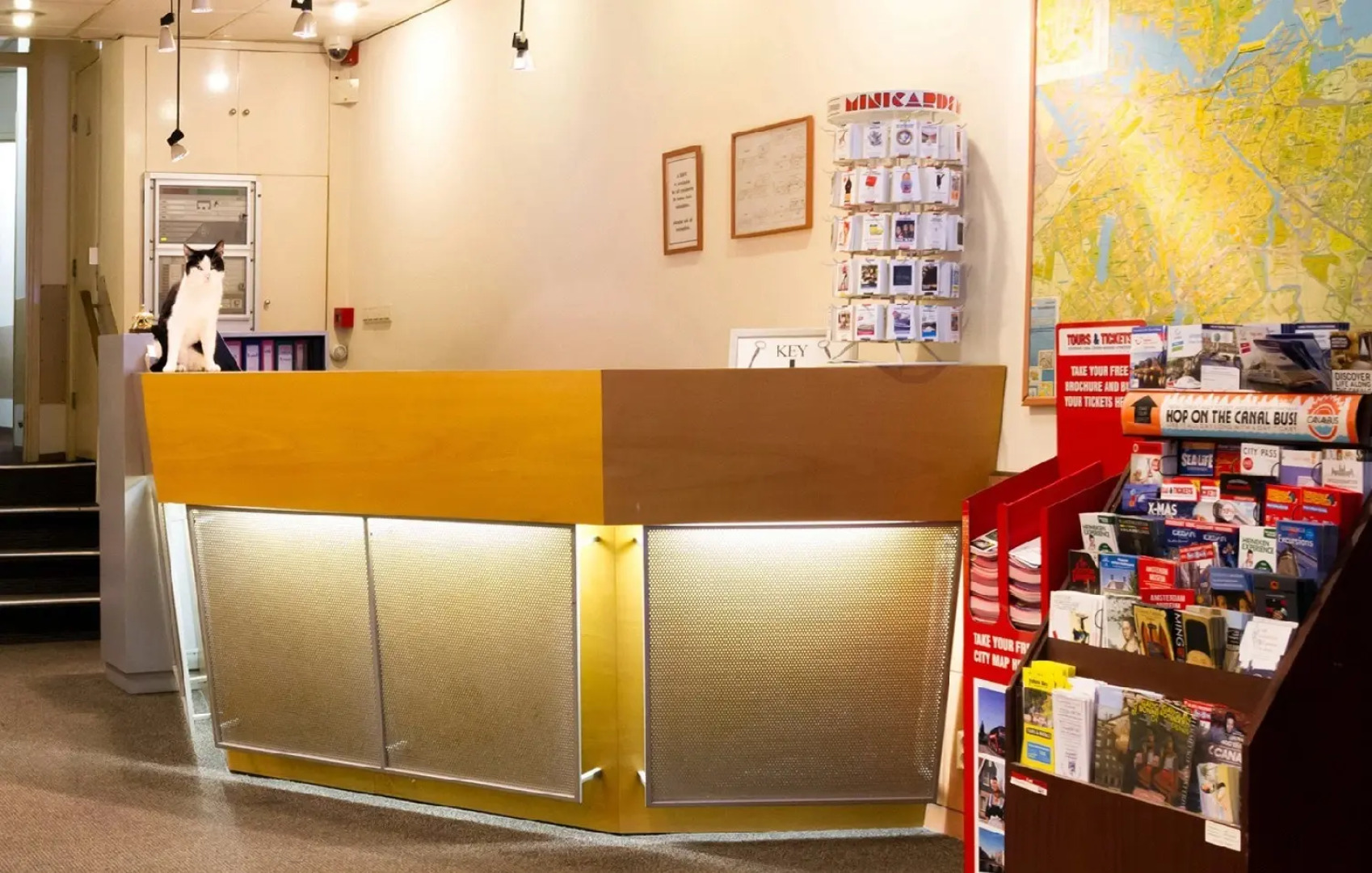 Отель Ben Center