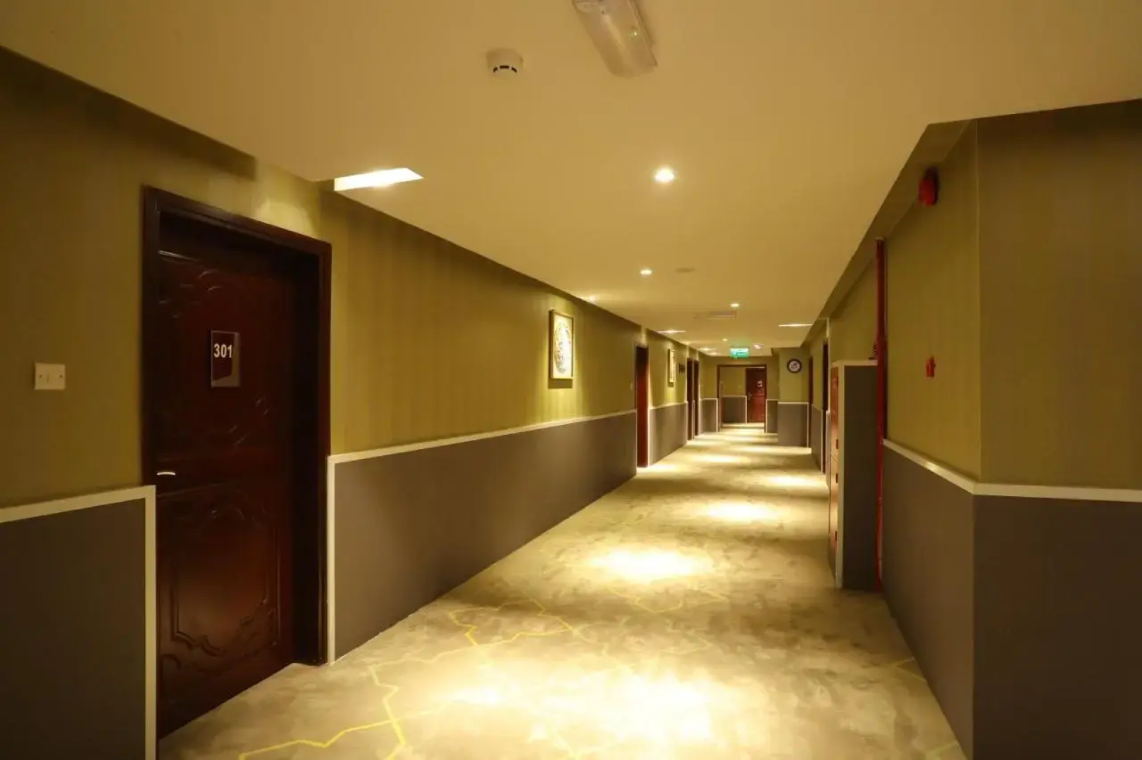 Zaki Hotel Apartment