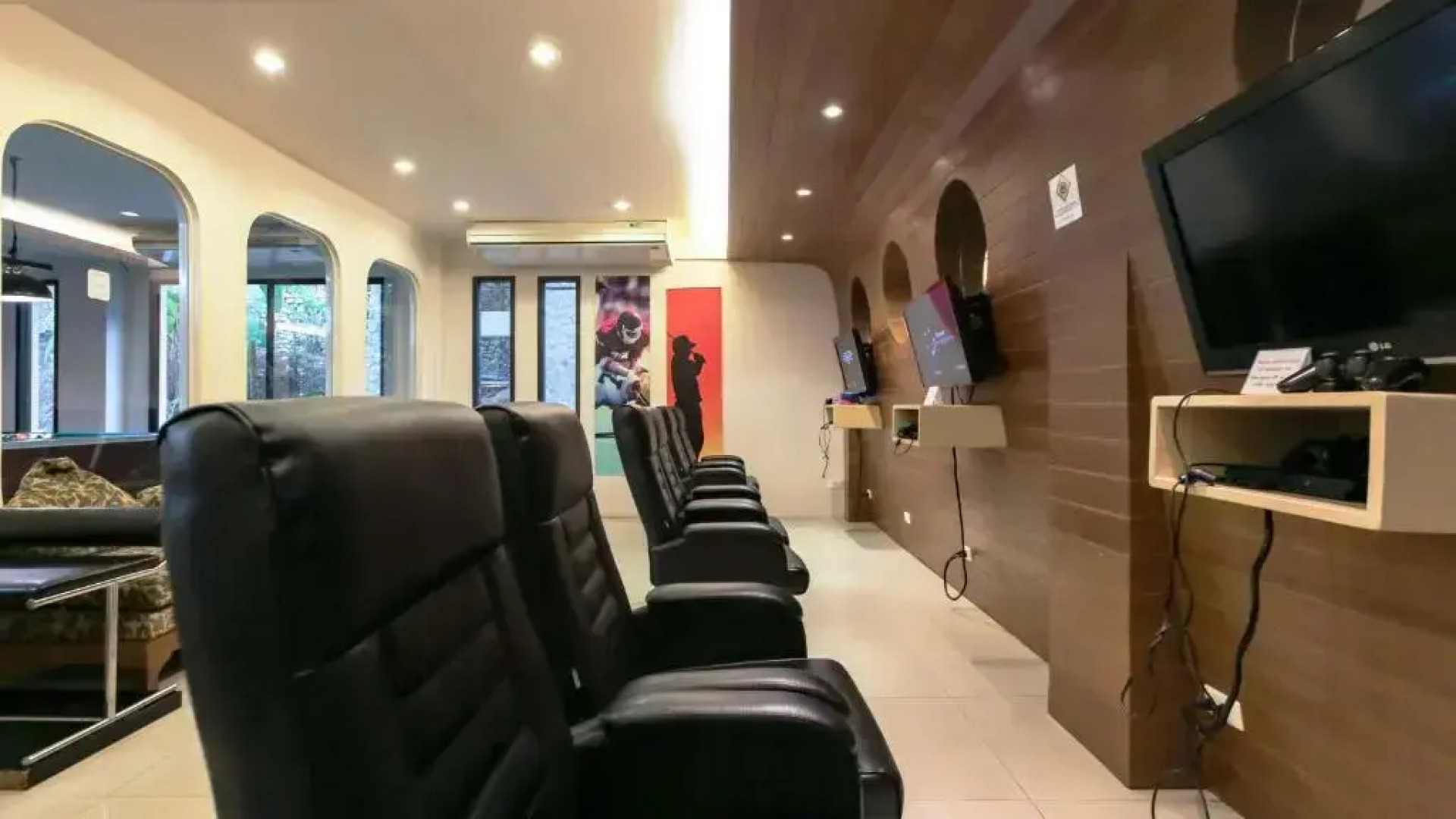 Horizon Karon Beach Resort & Spa