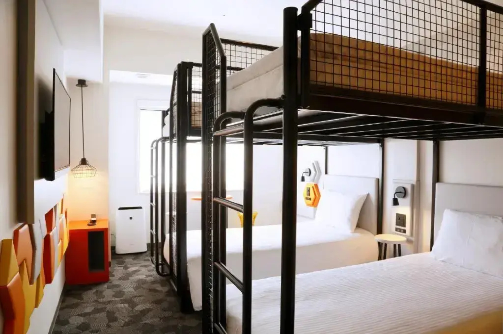 Ibis Styles Tokyo Bay