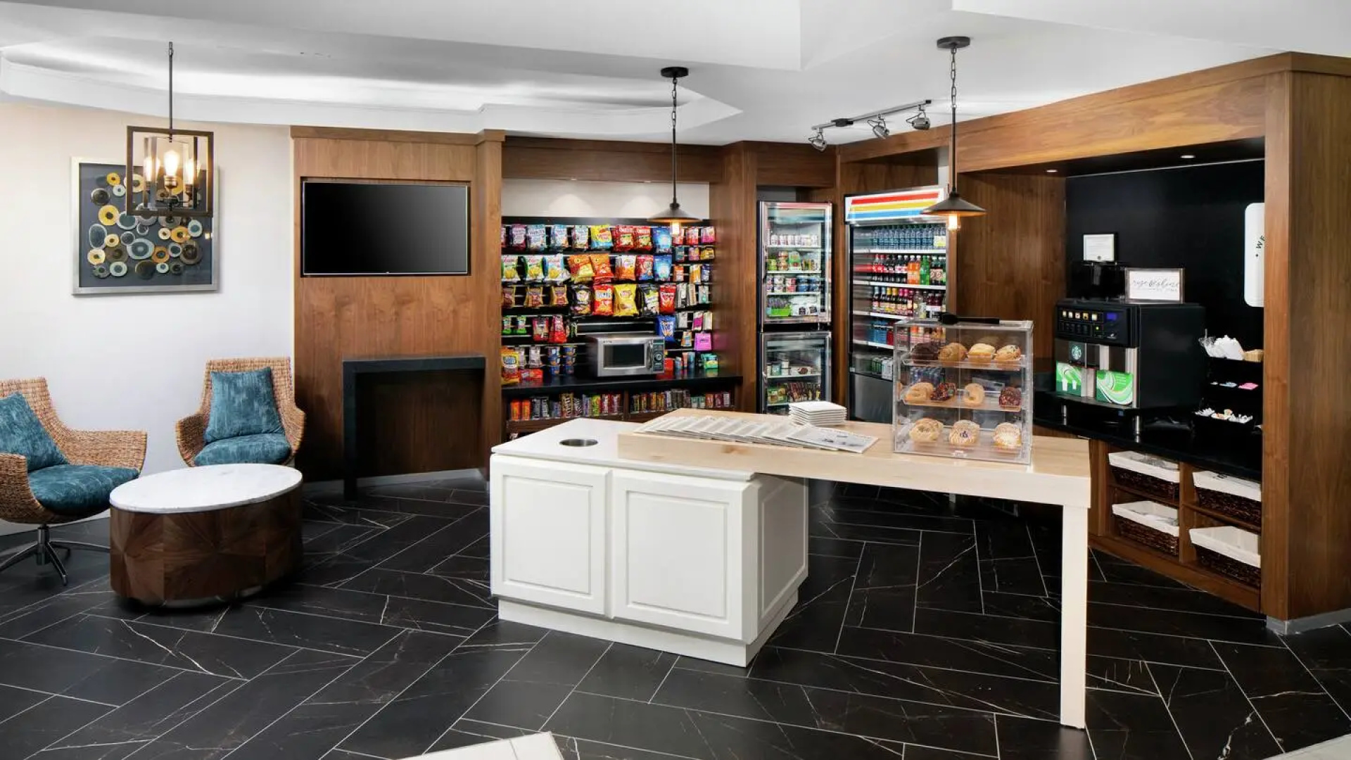 DoubleTree by Hilton Nashua
