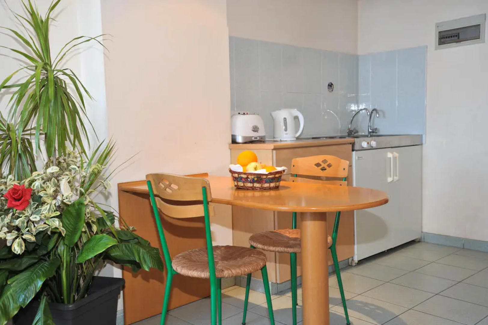 Pier Beach Hotel Apartments