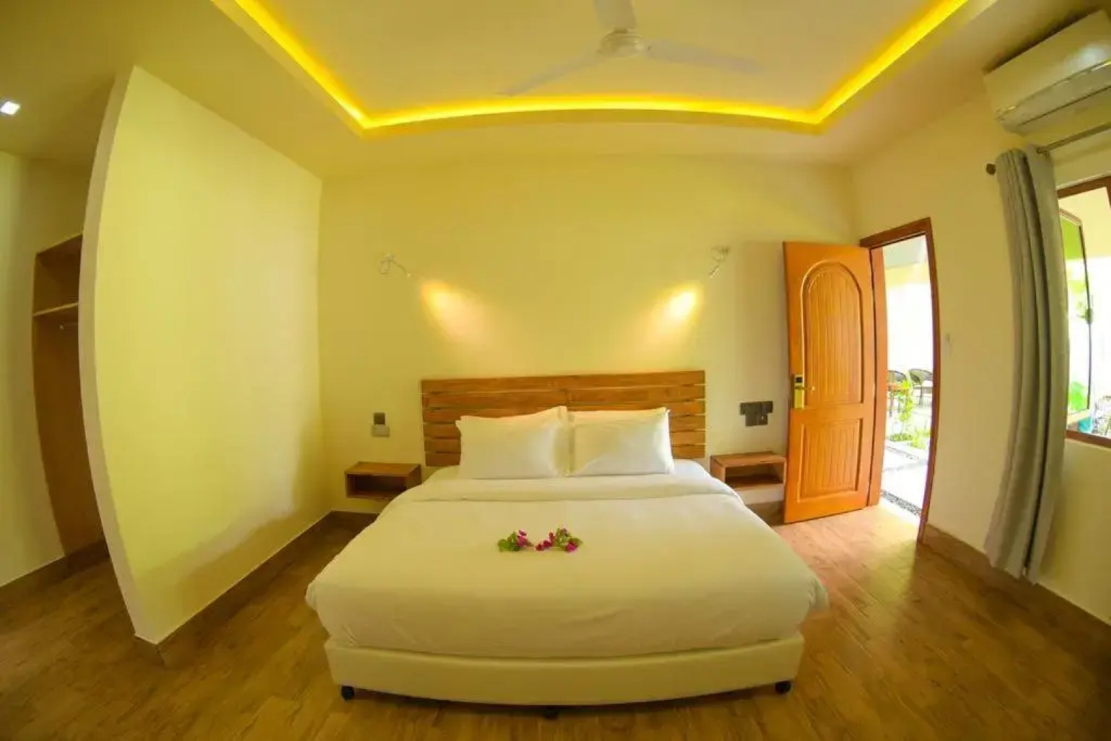Tiger Shark Residence