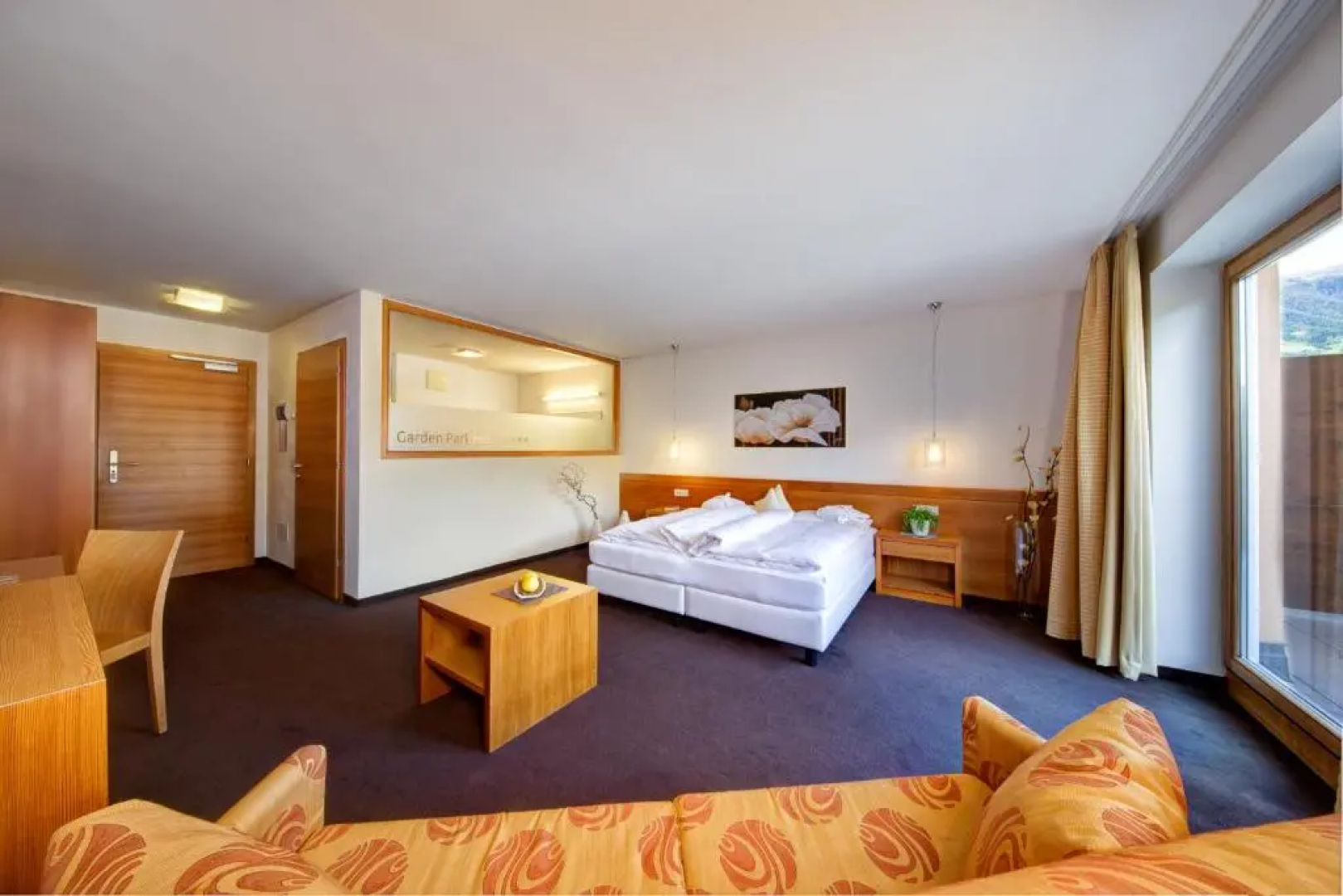 Garden Park Hotel