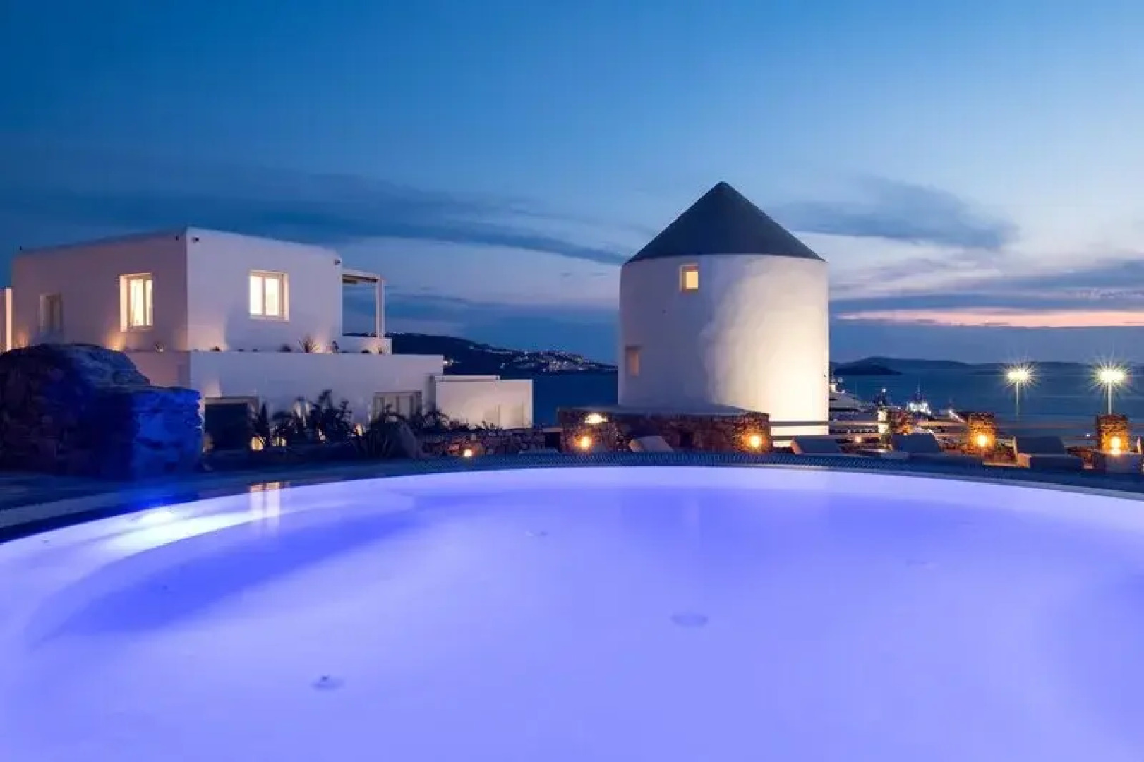Porto Mykonos Hotel