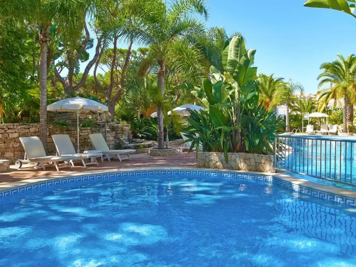 Ria Park Garden Hotel