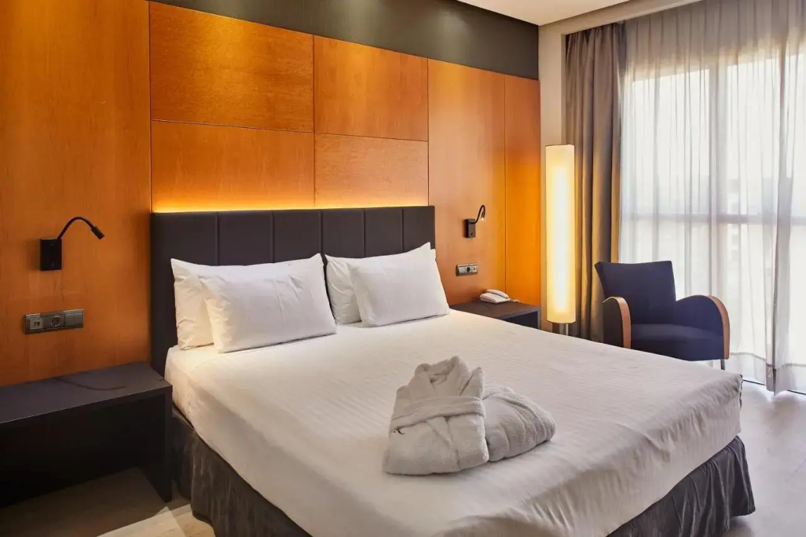 Отель Eurostars Puerta Madrid