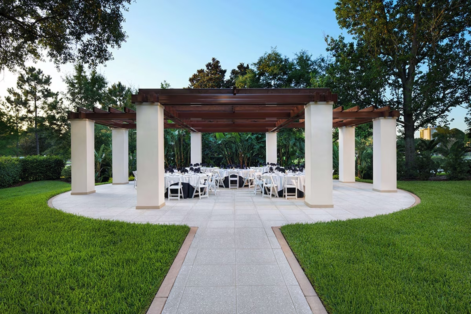 Hilton Orlando Lake Buena Vista - Disney Springs® Area