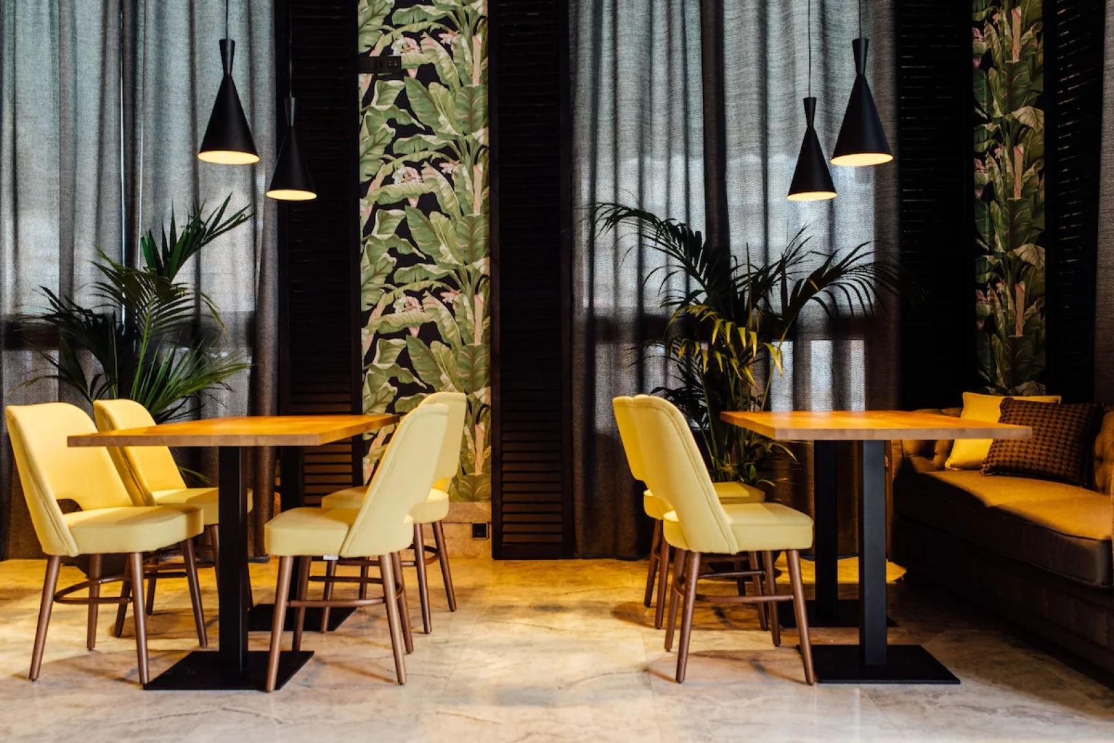 Отель Malcom and Barret