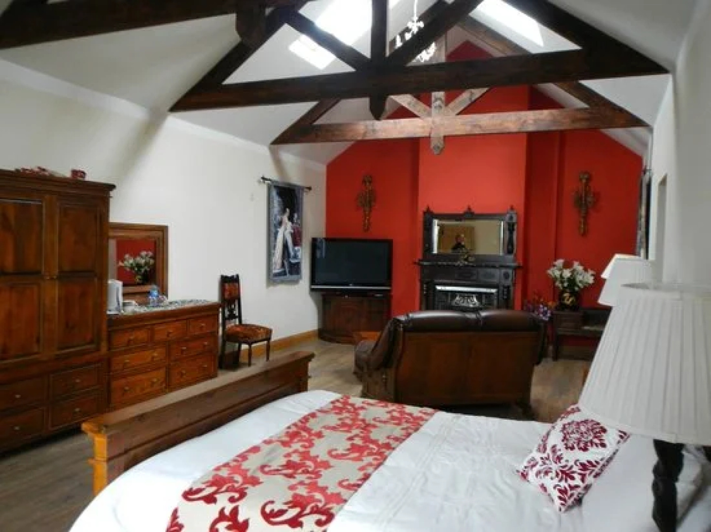 Rossmore Manor