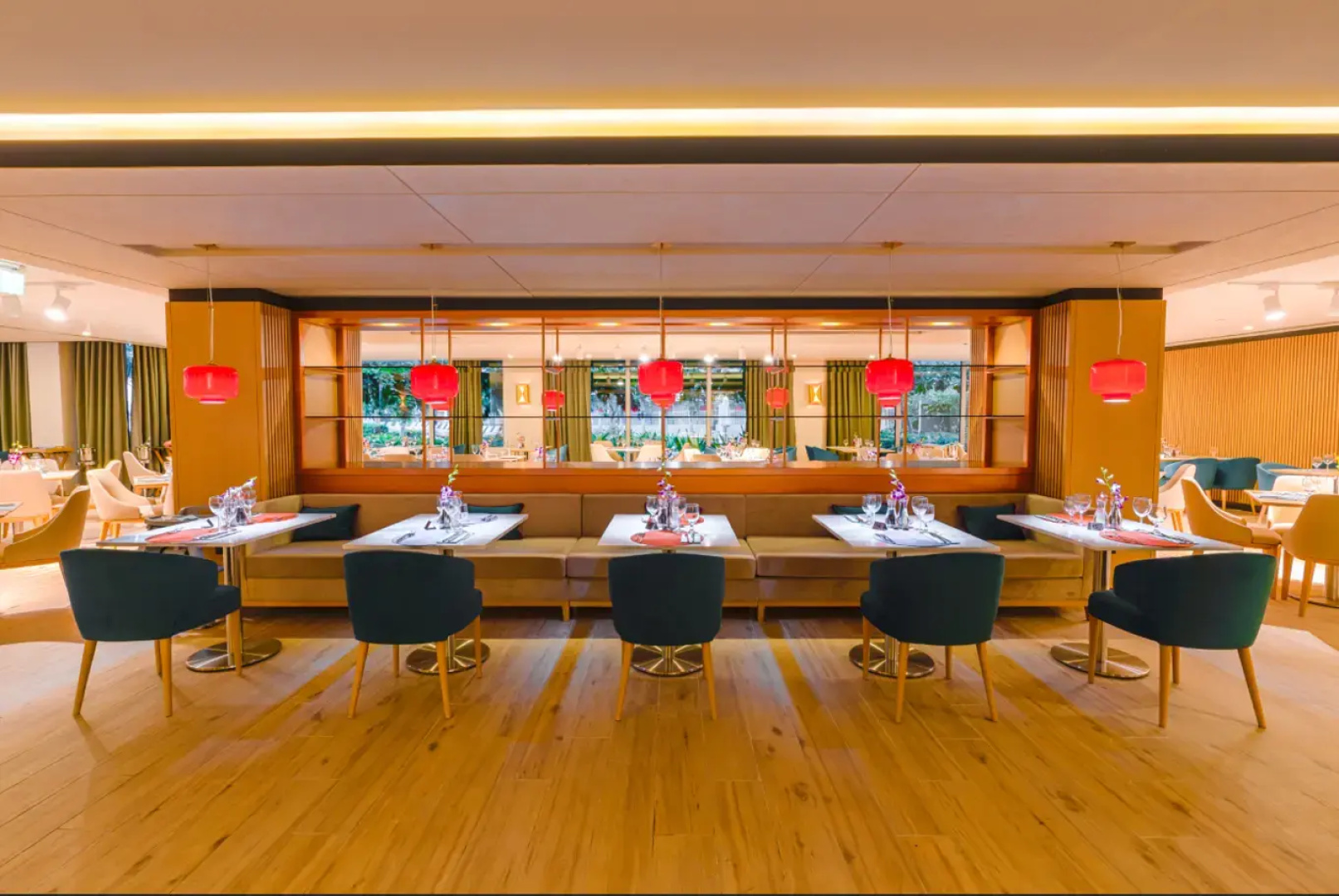Rixos The Palm Hotel & Suites