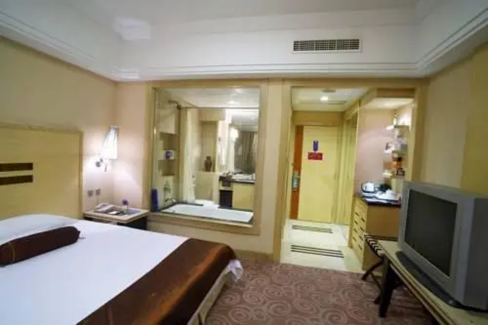 Jiang Xin River View Hotel