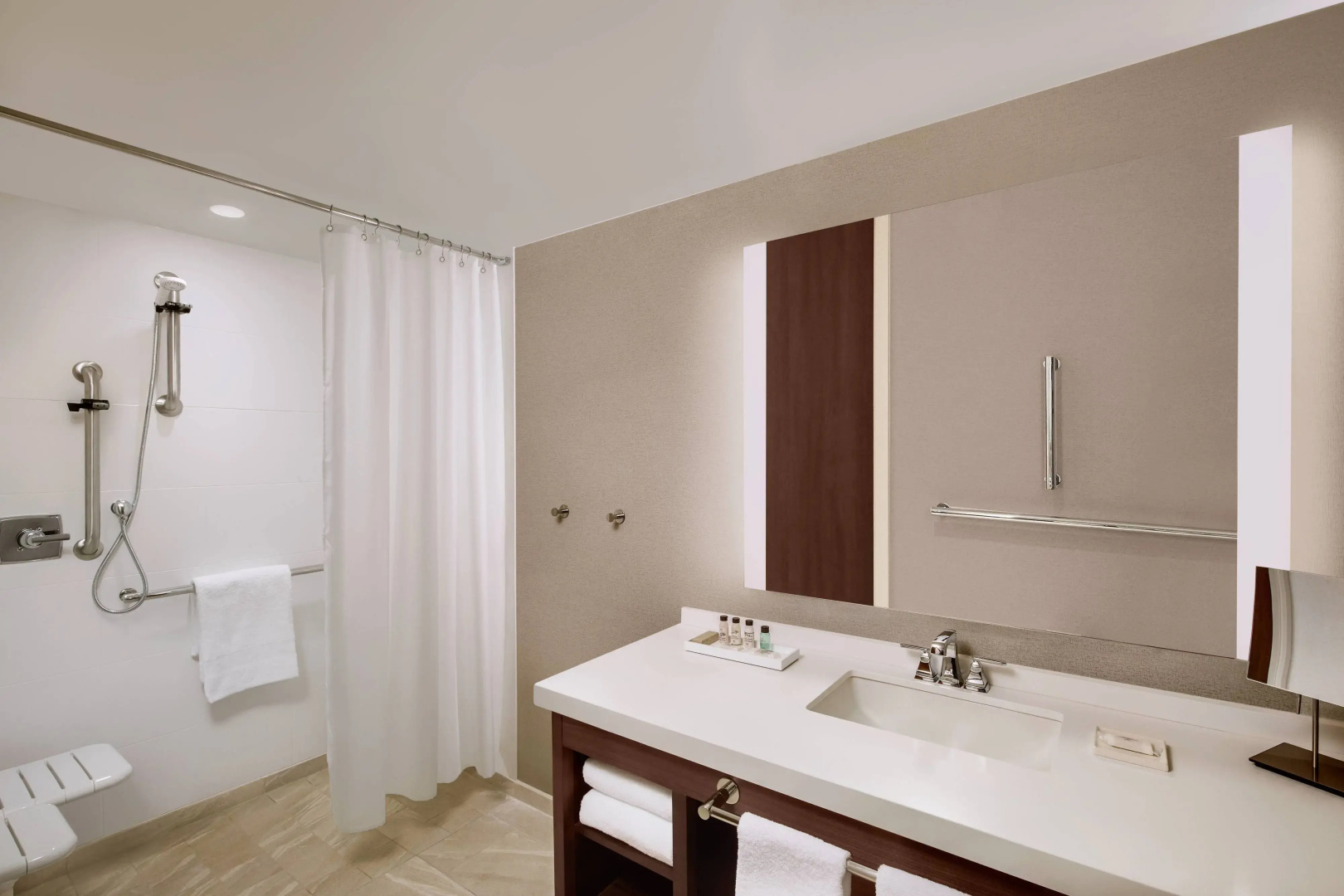 Marriott Dallas Allen Hotel & Convention Center