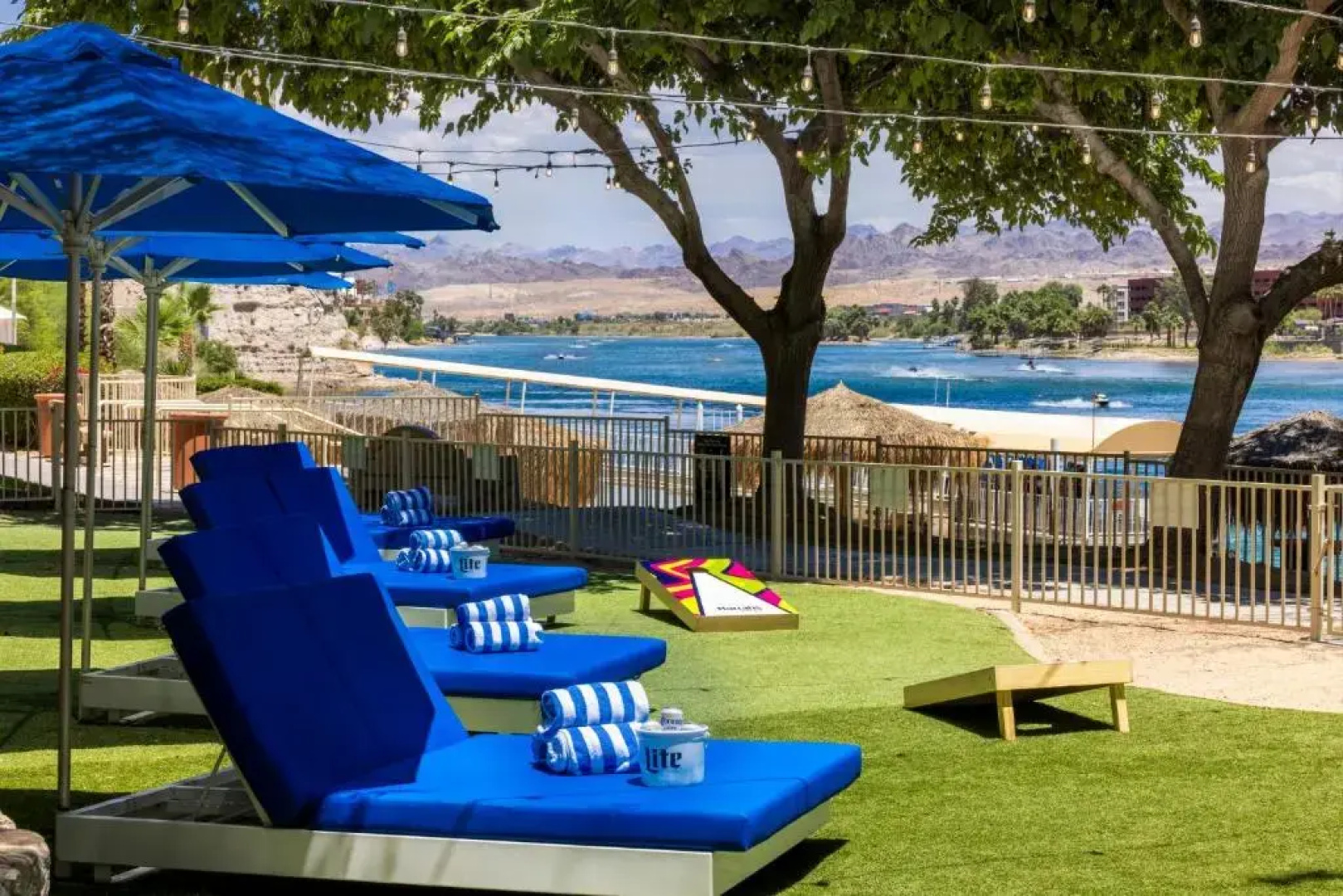 Harrah’s Laughlin - A Caesars Rewards Destination
