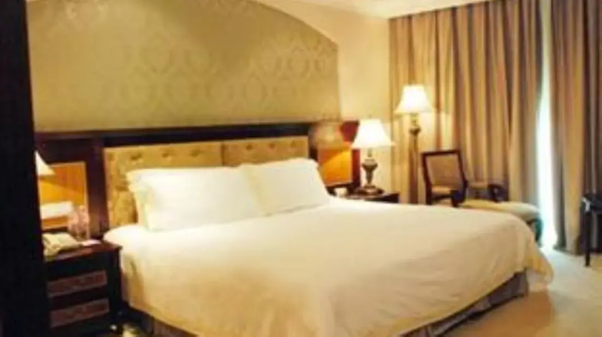 Foshan Sanshui ShiHuang Garden Hotel