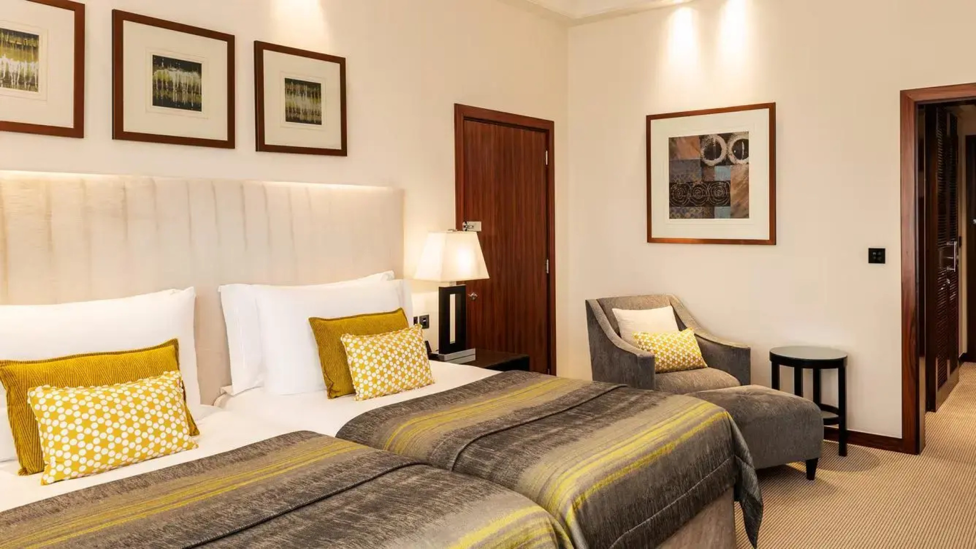 Grosvenor House, a Luxury Collection Hotel, Dubai