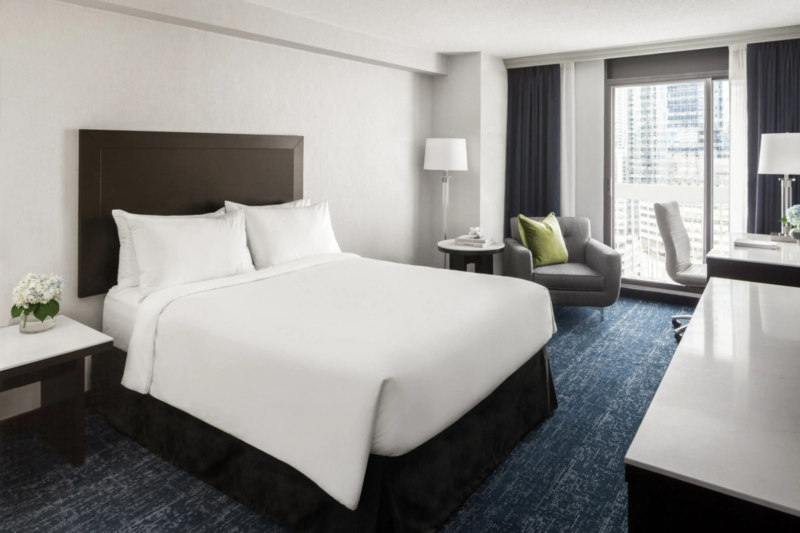 Chelsea Hotel, Toronto