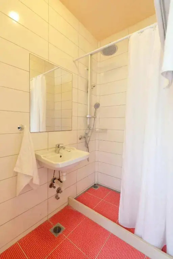 Отель Eri Beach