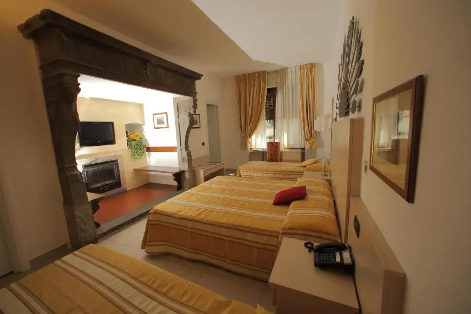 Hotel Fioroni