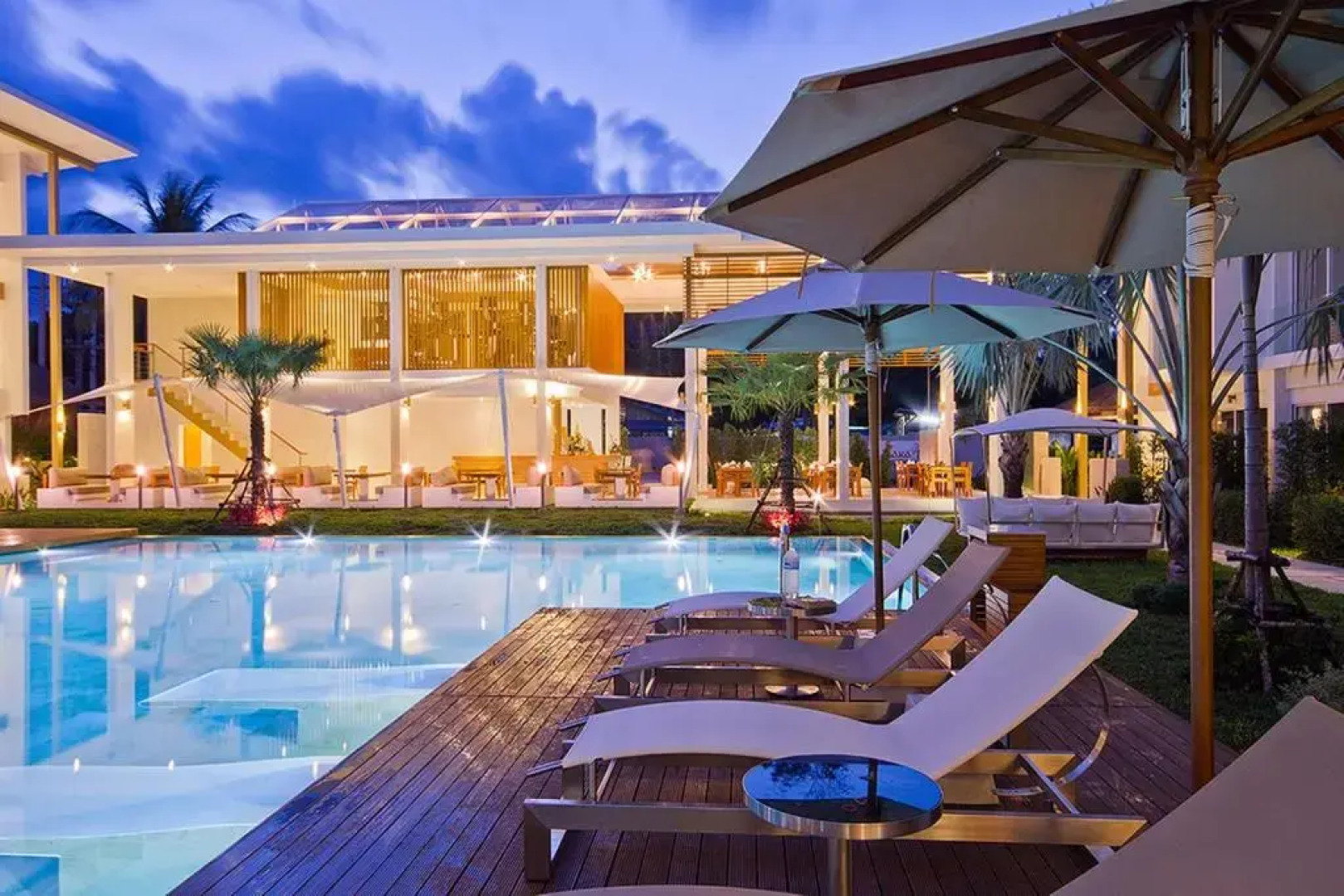 Курортный отель Chi Samui Resort