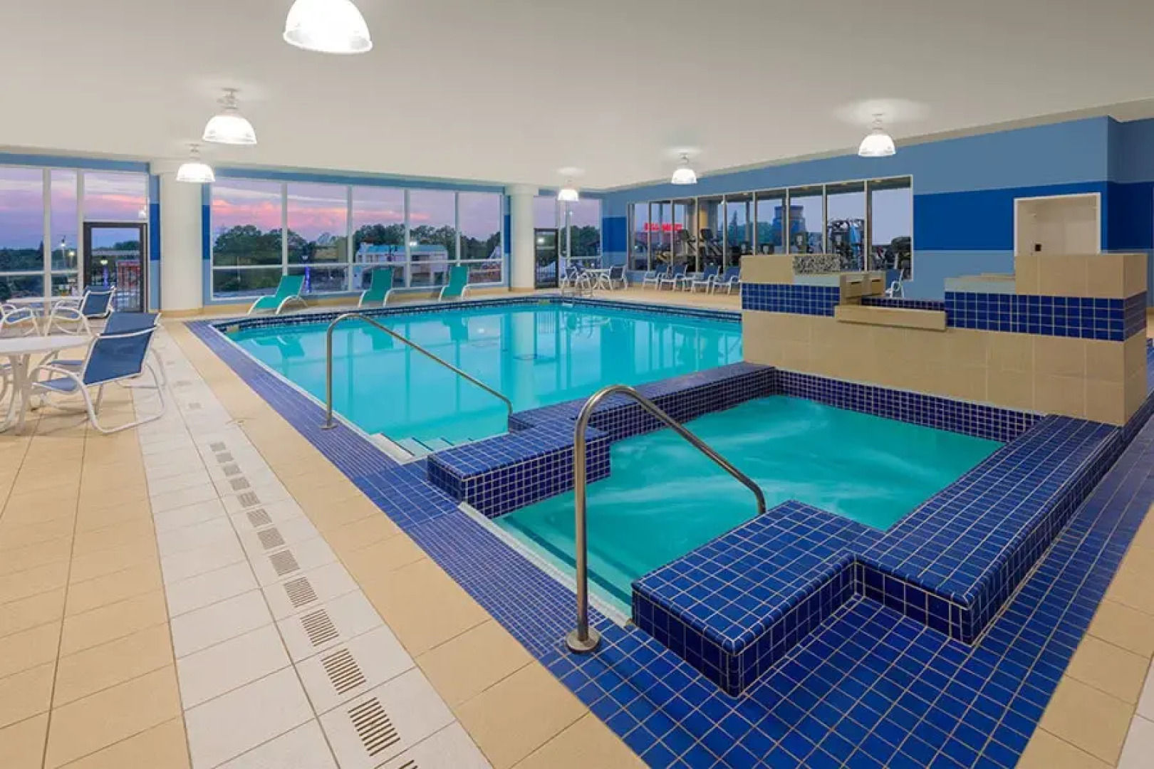 Wyndham Grand Fallsview Hotel