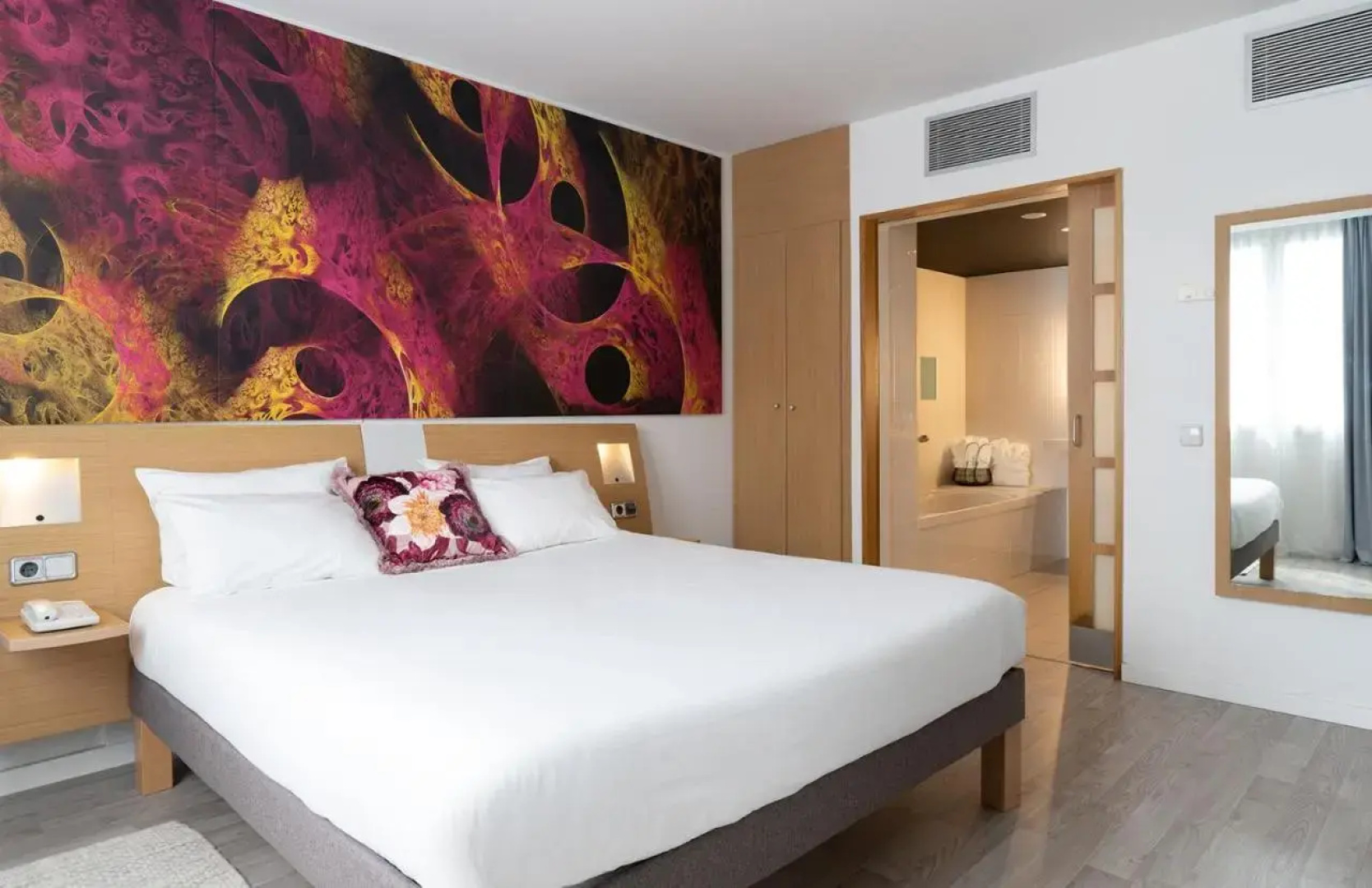 Отель Novotel Barcelona Cornella