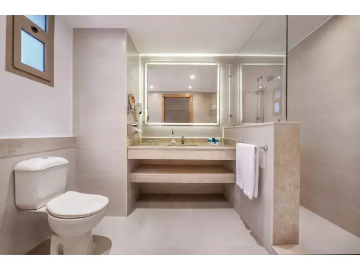 Chalet in Little Venice Golf Resort