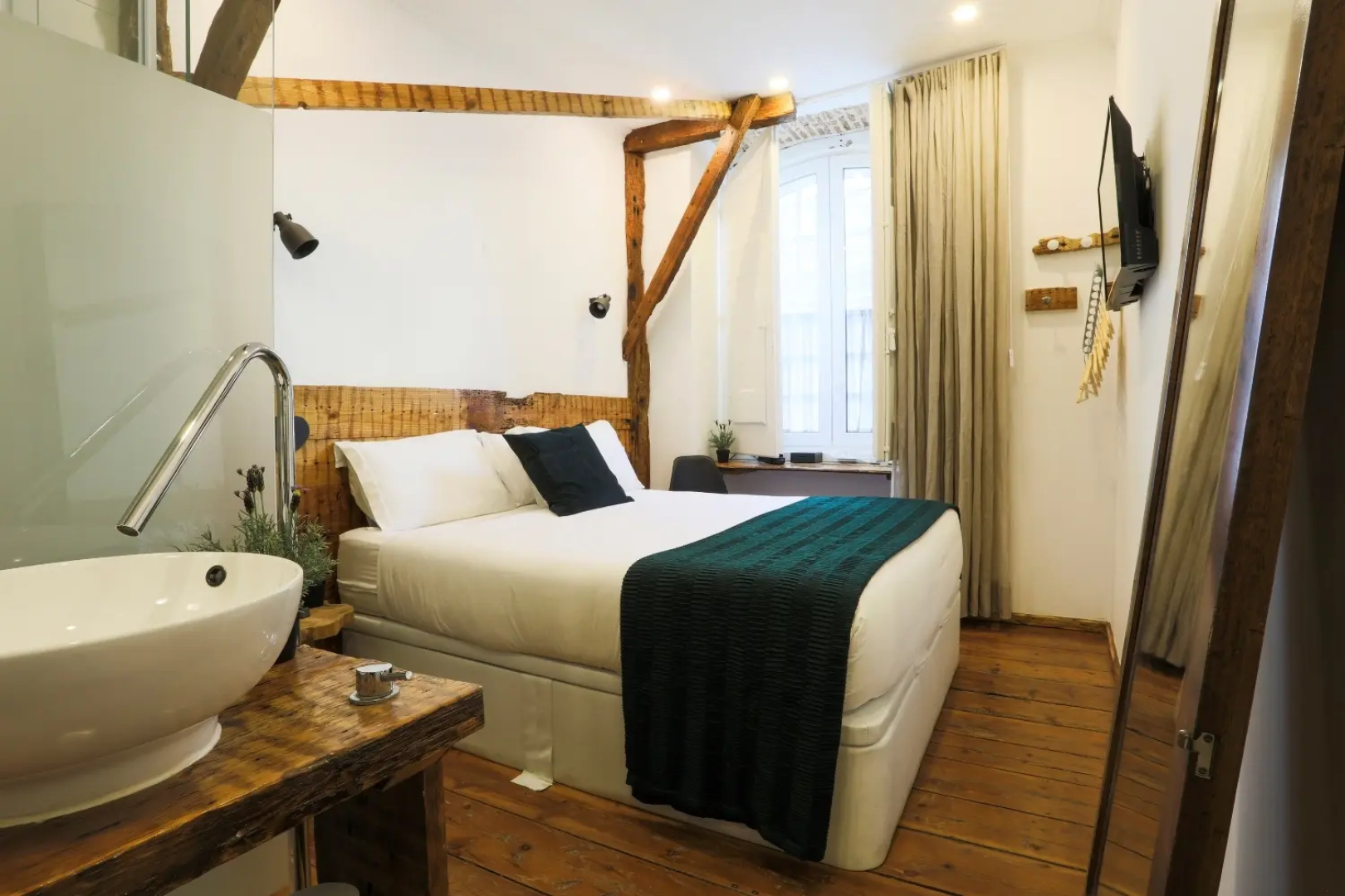 262 Boutique Hotel