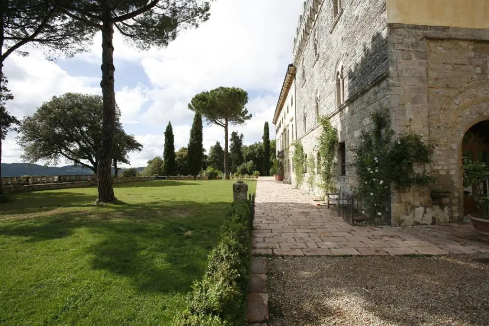 Borgo Pignano Volterra Tuscany