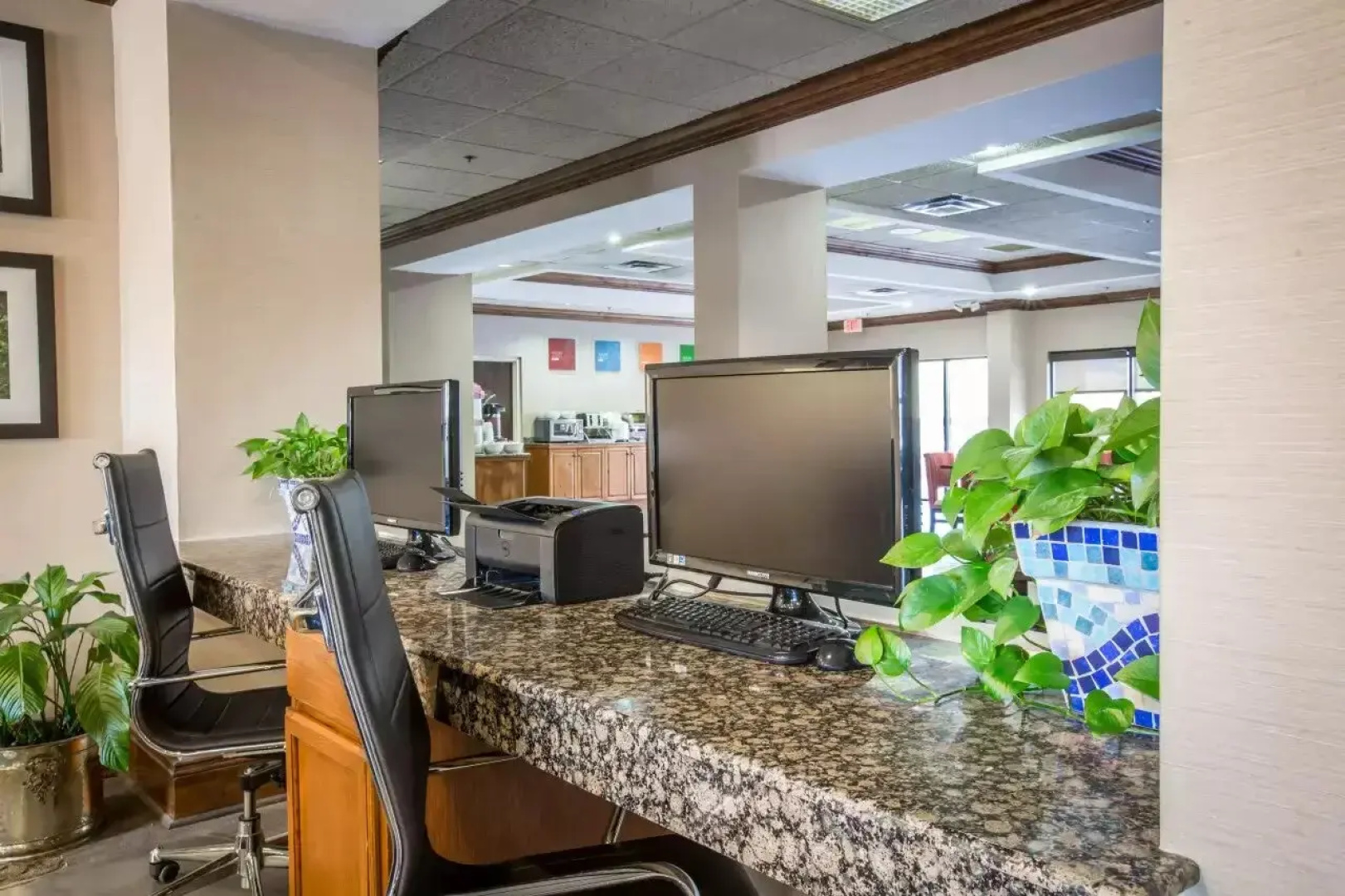 Vista Suites Hotel Near Island Drive Pigeon Forge