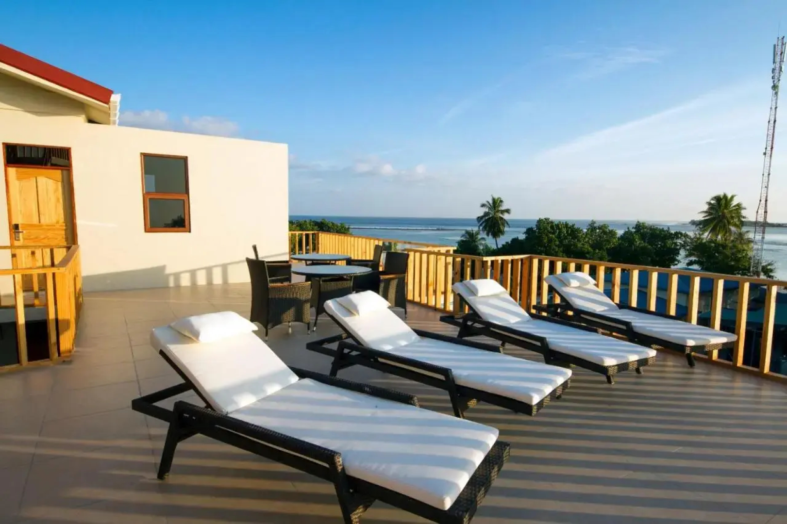 Отель Tropic Tree Hotel Maldives