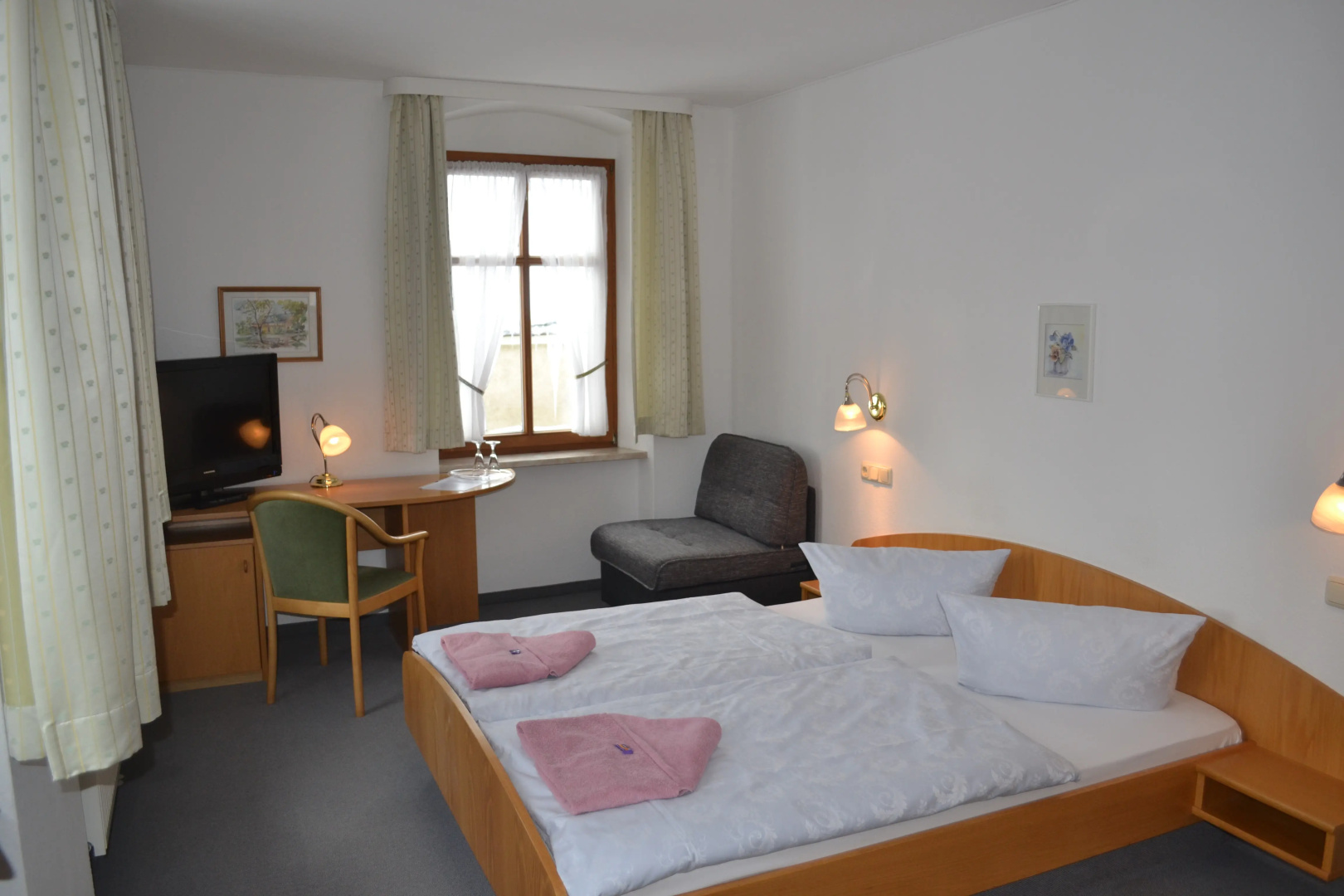 Aparthotel Deutscher Kaiser Ferienwohnungen