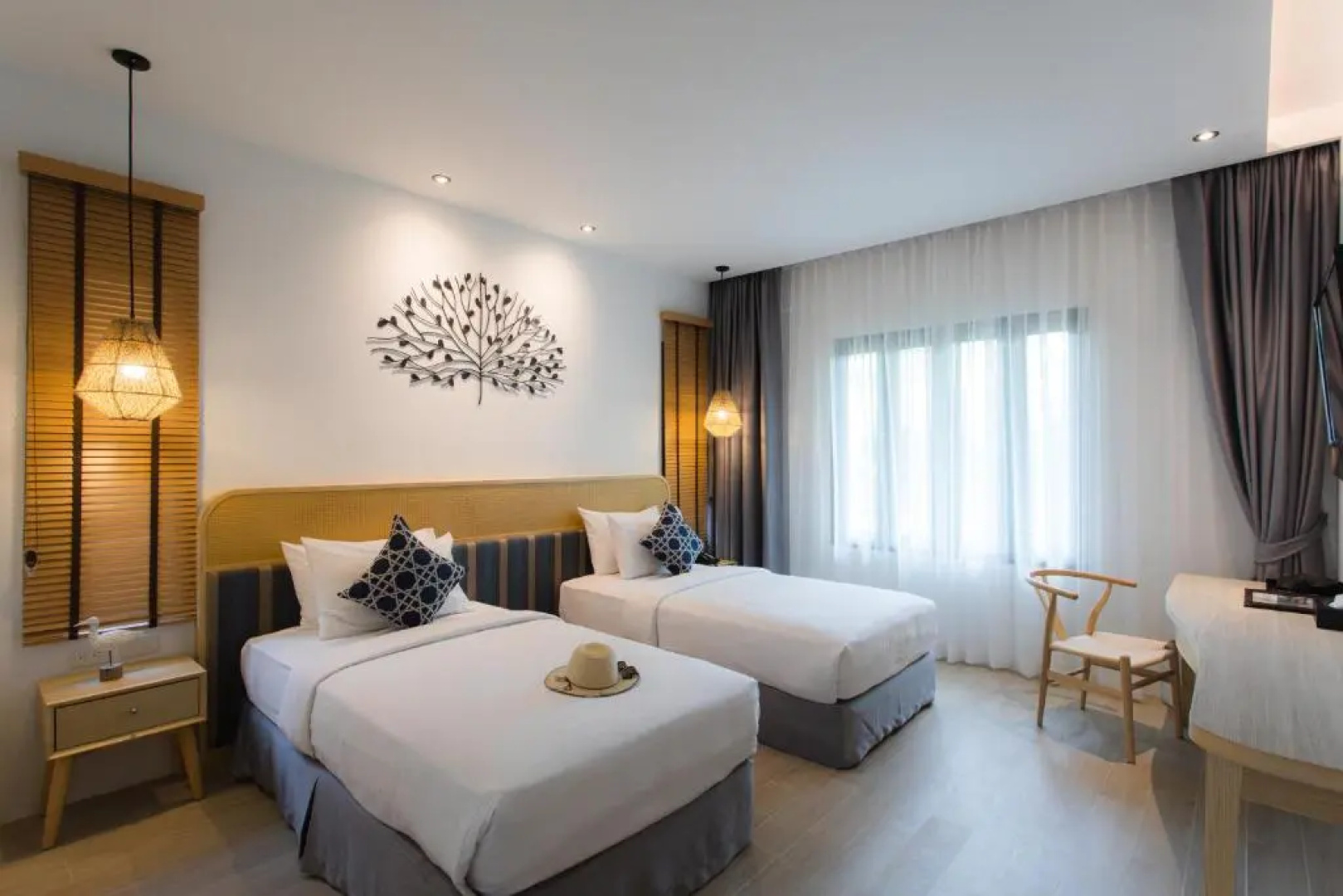 Blu Pine Villa & Pool Access