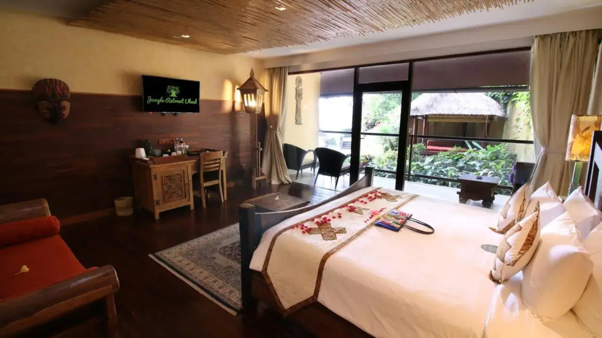 Kupu Kupu Barong Villas and Tree Spa by L'Occitane